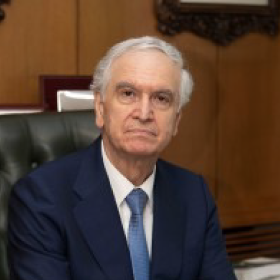 Carlos Lema Devesa