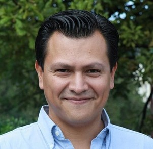 Dr. Carlos Vargas-Tamez